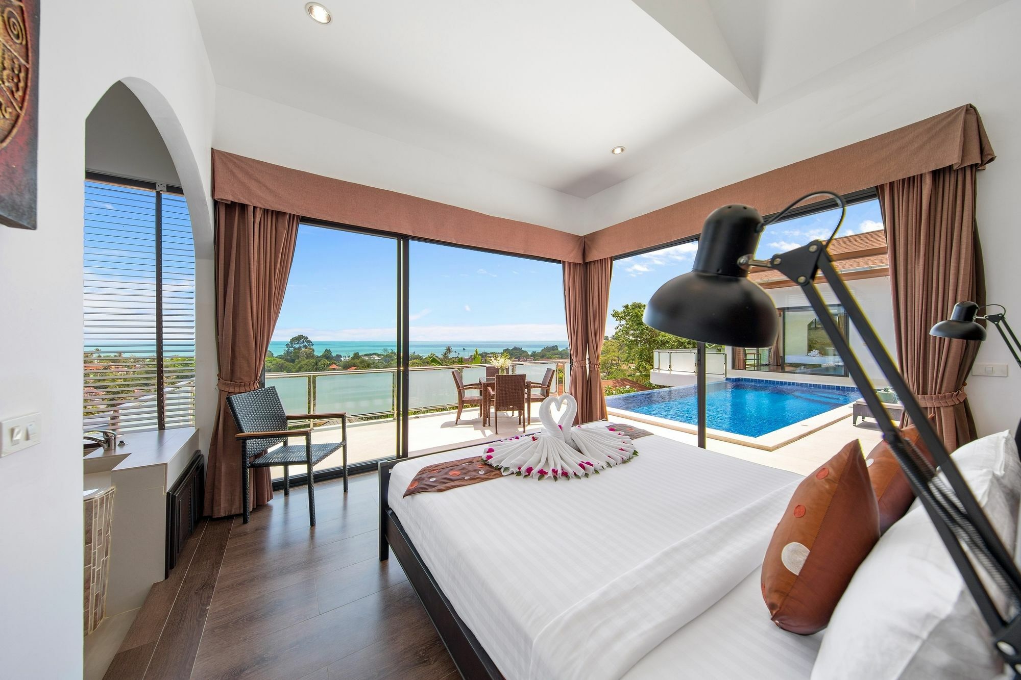 Sunny Banks - Modern Sea View 4 Bed Pool Villa Maret Exterior foto